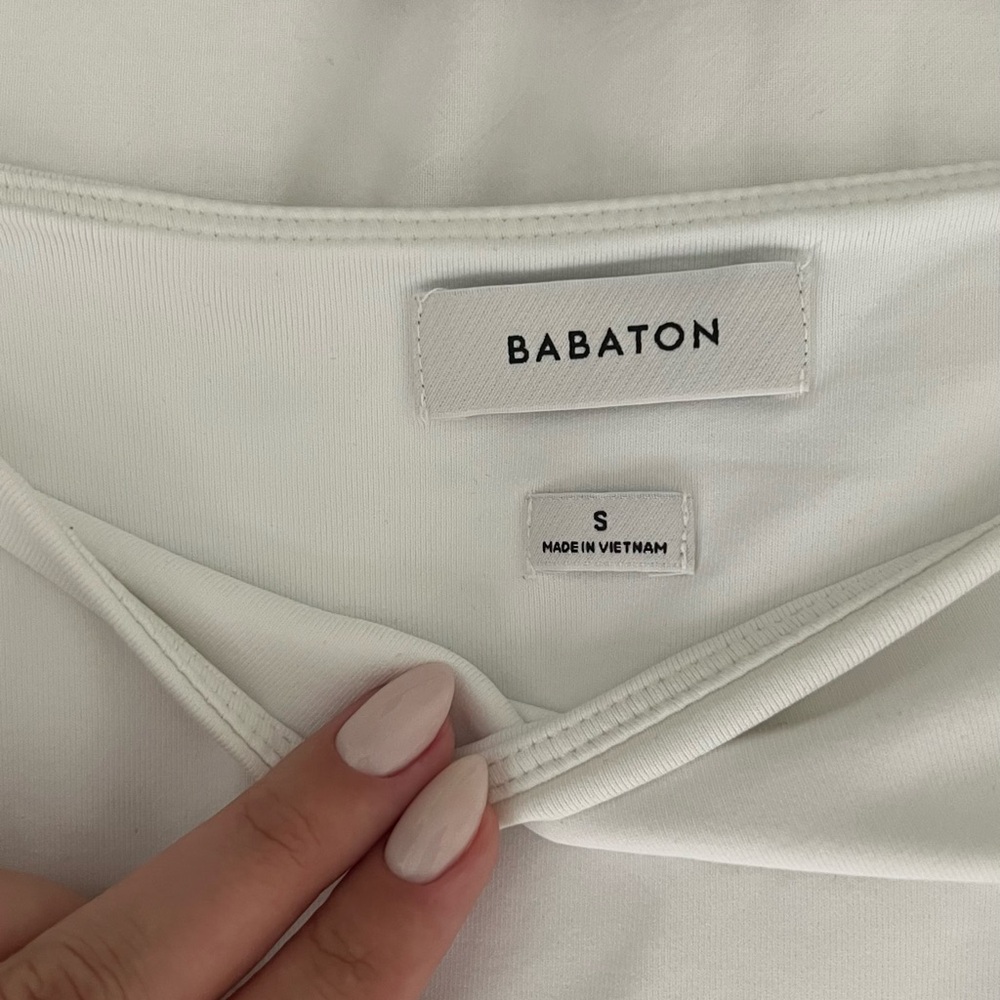 Aritzia White Babaton bodysuit